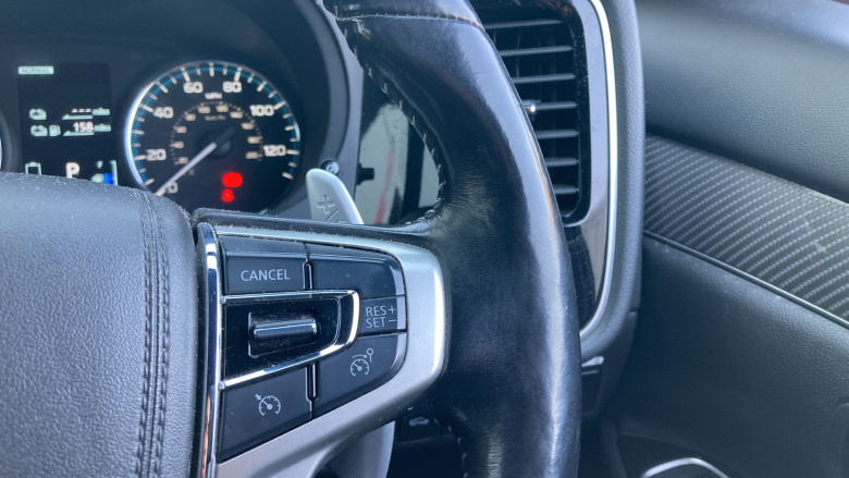 Mitsubishi Outlander 2.4 PHEV 4h 5dr Auto Estate